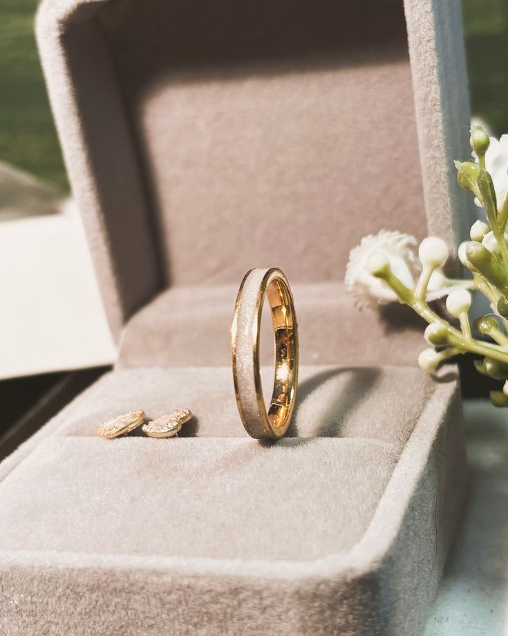 Solid Gold 'Channel' Ring