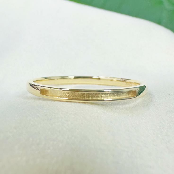 Solid Gold 'Channel' Ring